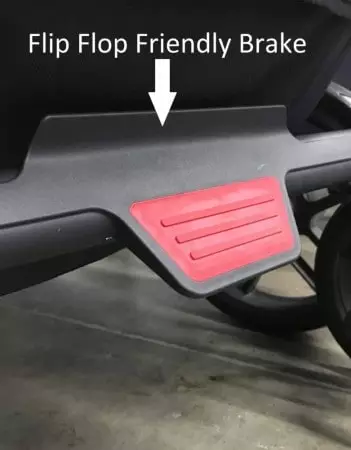 A flip-friendly brake allows you to set and release the break with the same motion. No messing up the pedicure!
