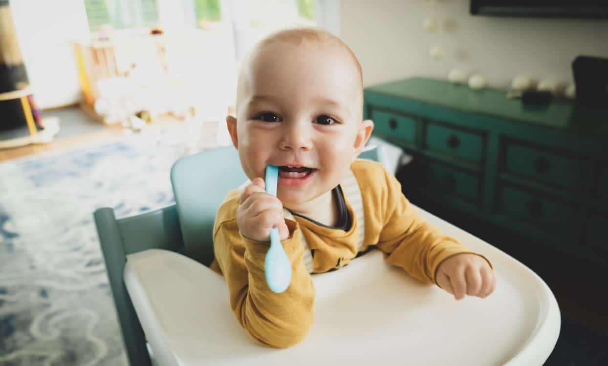 https://www.babybargains.com/wp-content/uploads/2021/10/Best-Baby-Spoon.jpeg